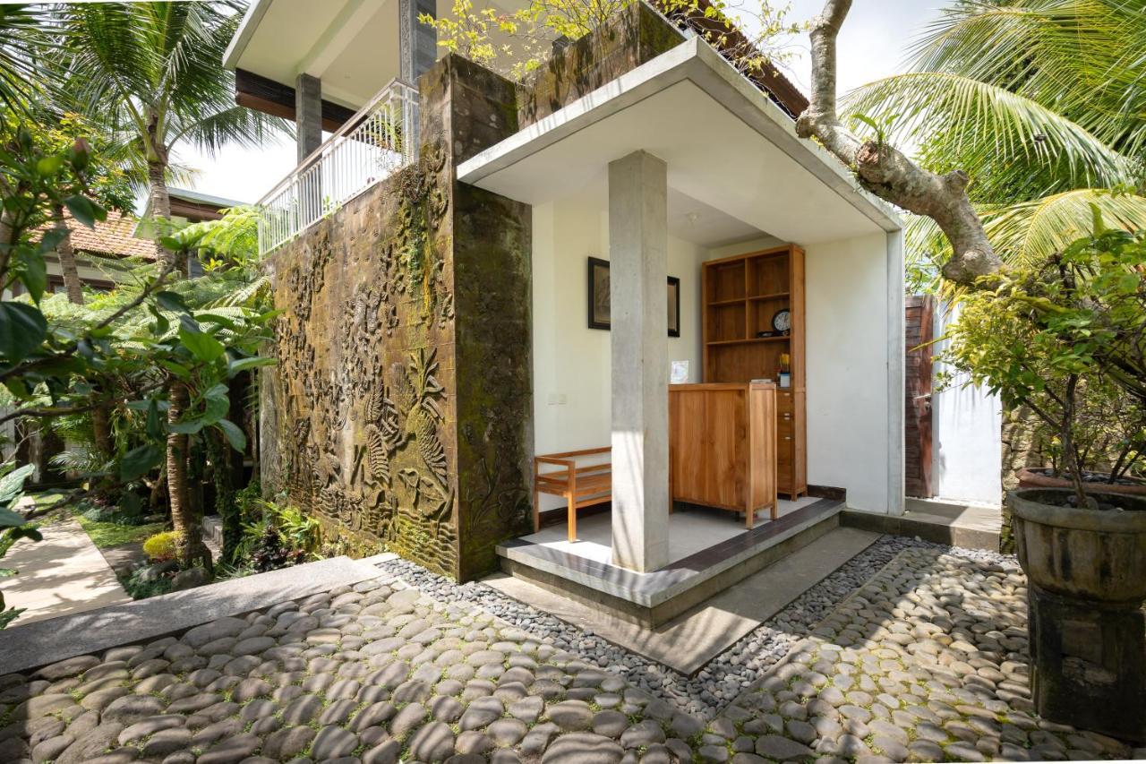 Prabhu * Ubud