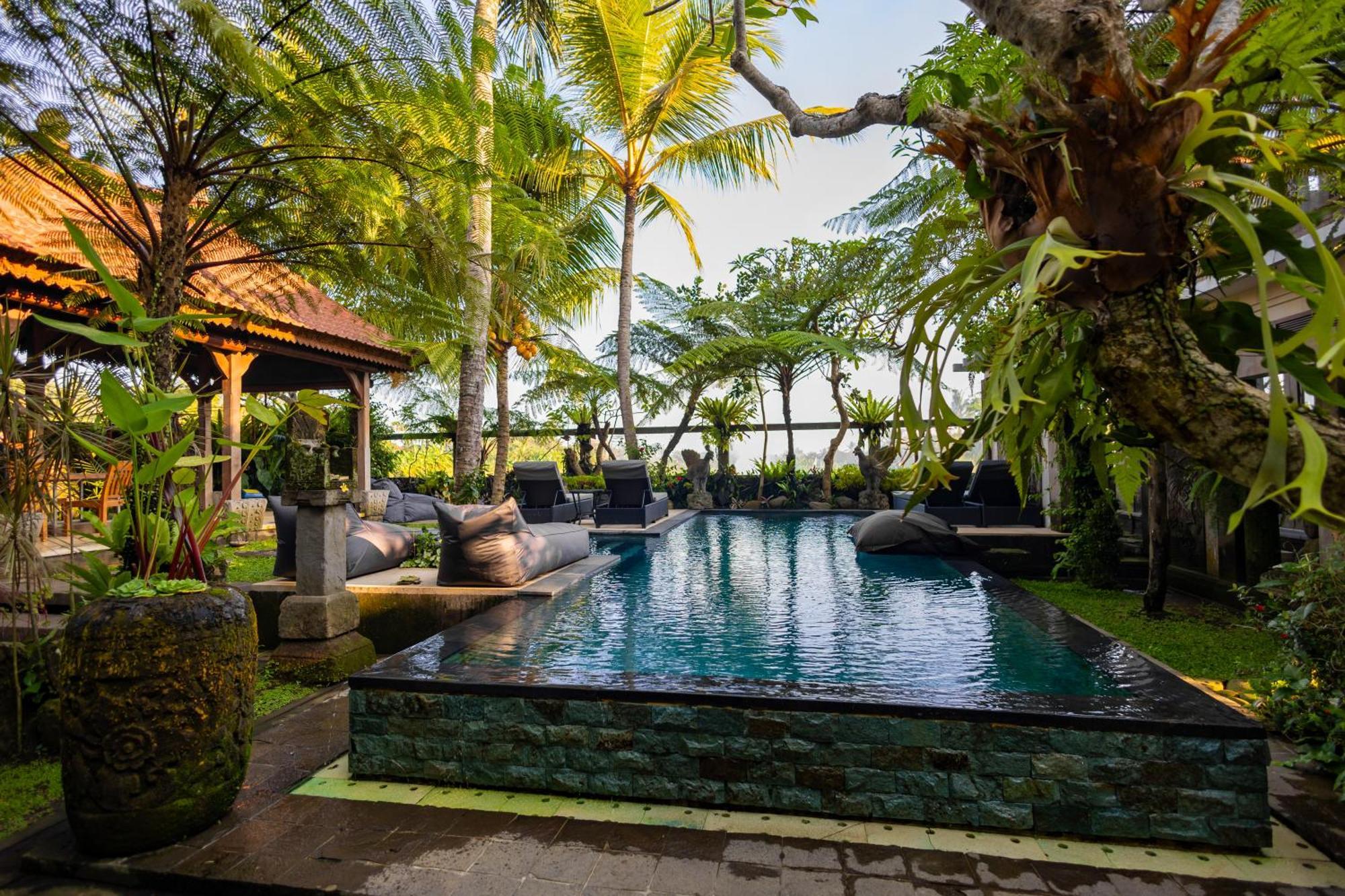 Villa Prabhu