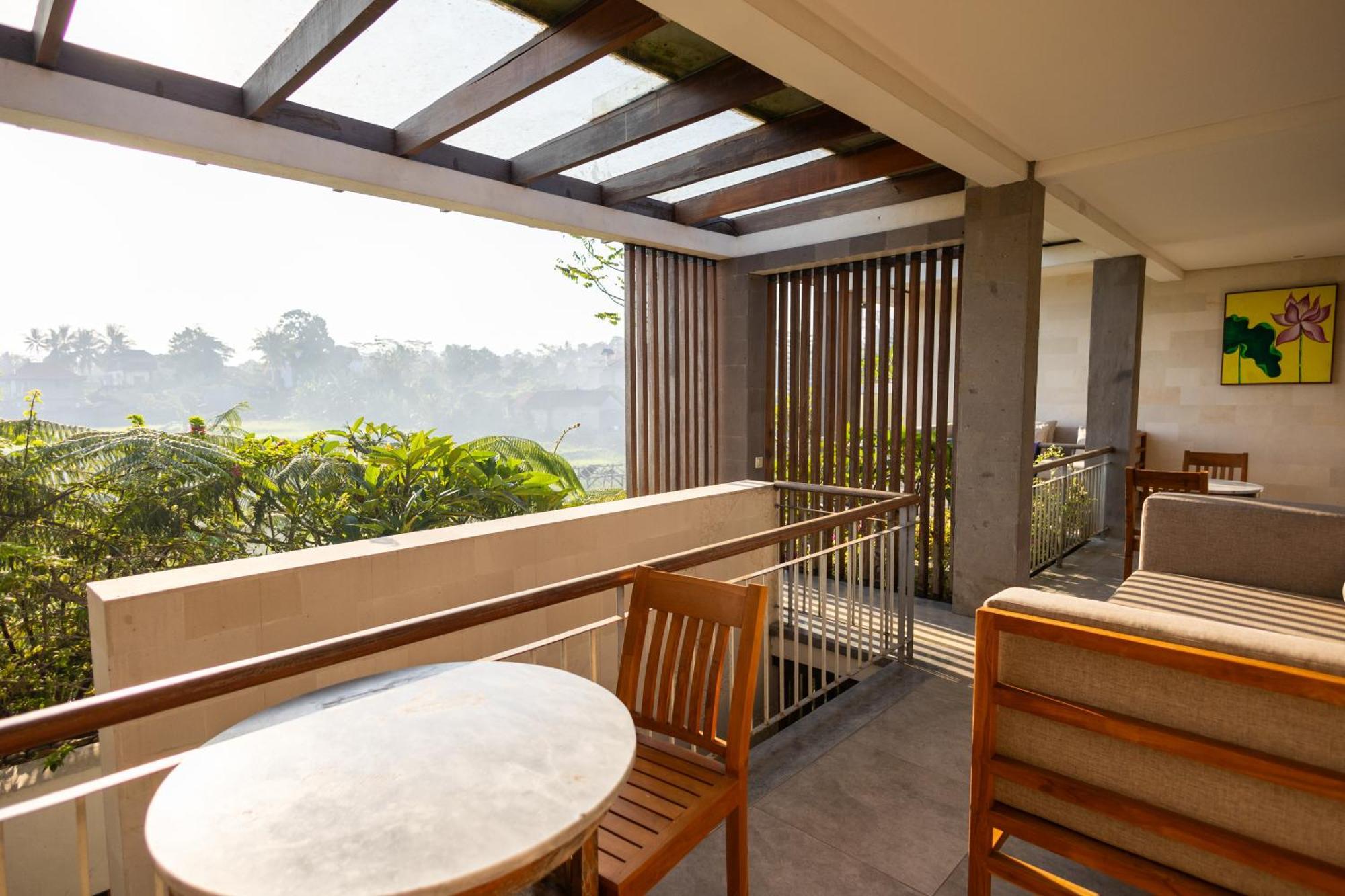 Villa Prabhu *