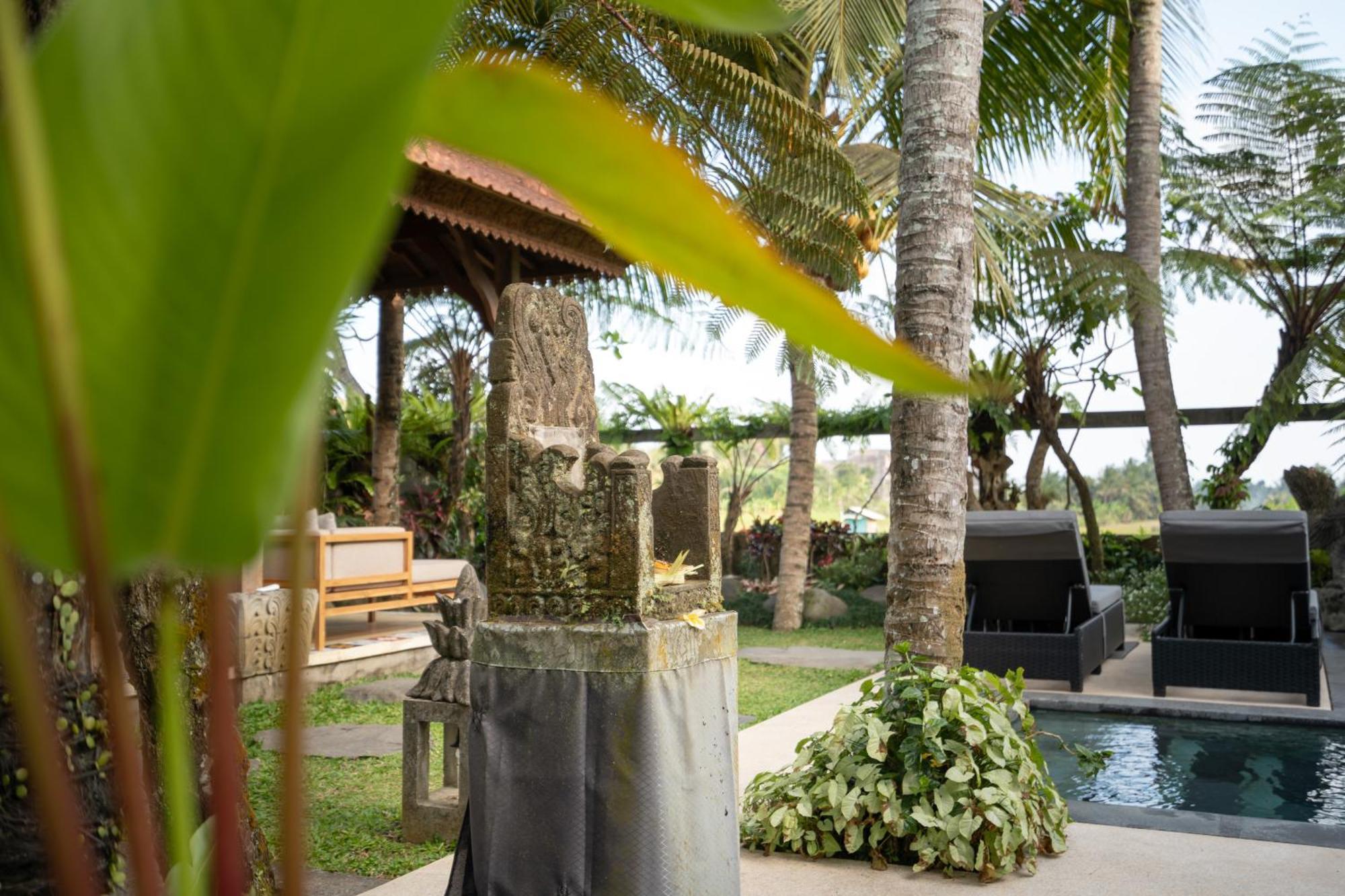 Villa Prabhu *